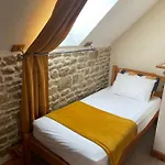 Rustic And Spacious Converted Barn בית נופש