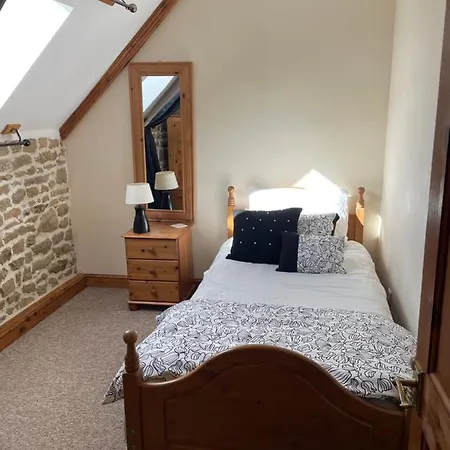 Rustic And Spacious Converted Barn Isigny-le-Buat