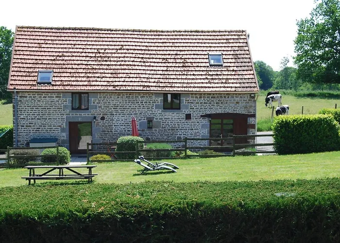 Holiday home Rustic And Spacious Converted Barn