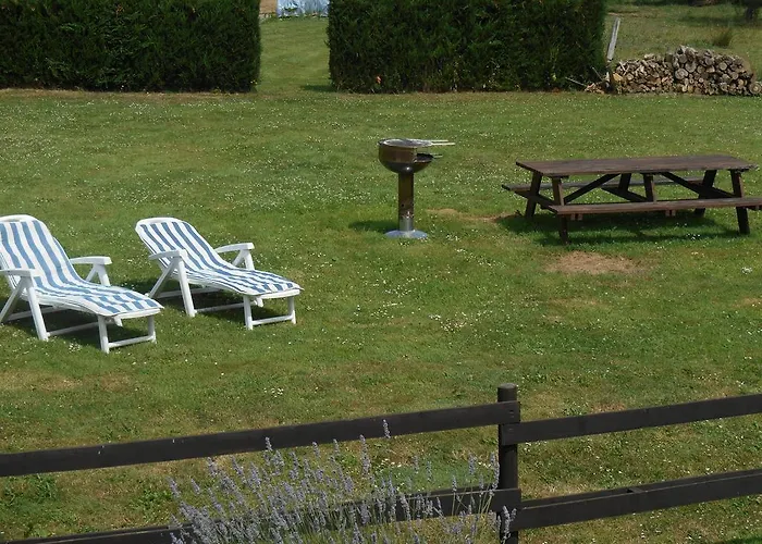 Tatil Evi Rustic And Spacious Converted Barn Isigny-le-Buat