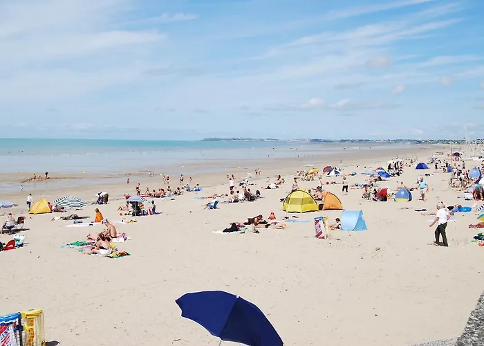 Rustic And Spacious Converted Barn Holiday home